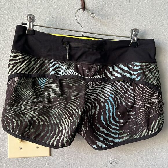 Lululemon Tracker Short III - Picture 10 of 12